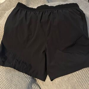 Fabletics Men’s Black Lined workout shorts, size M, no tags